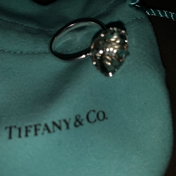 Tiffany & co ring - Picture 4 of 4